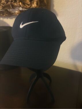 Nike Navy Blue Classic Swoosh Cap